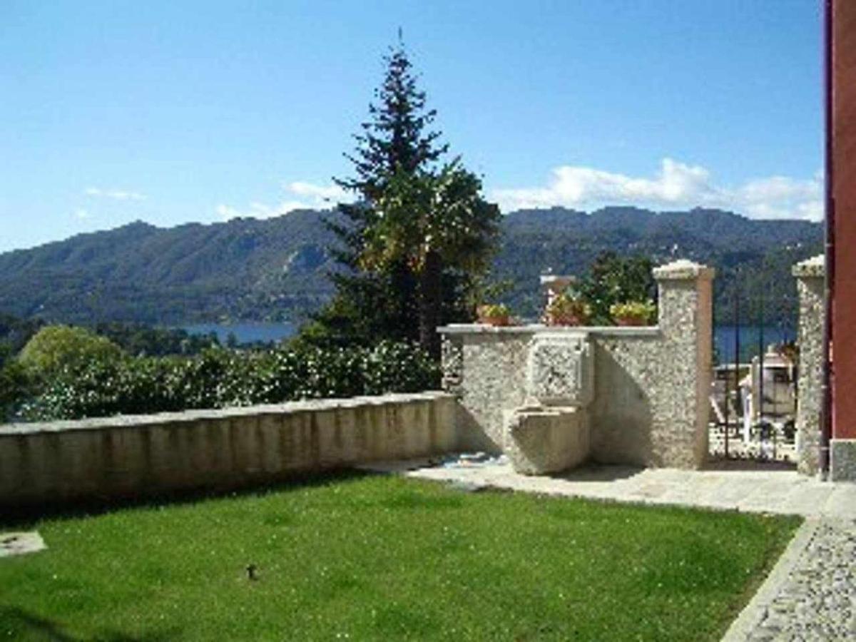 Domus Cusiana Complesso Vista Lago E Piscina Miasino 外观 照片